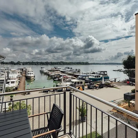 Exklusive Ferienwohnungen An Der Havel Werder  Exterior photo