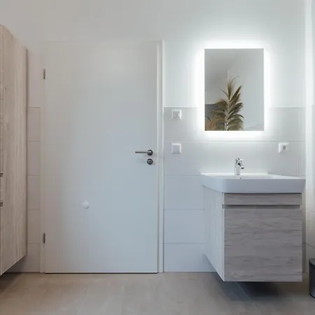 Exklusive Ferienwohnungen An Der Havel Werder  Room photo