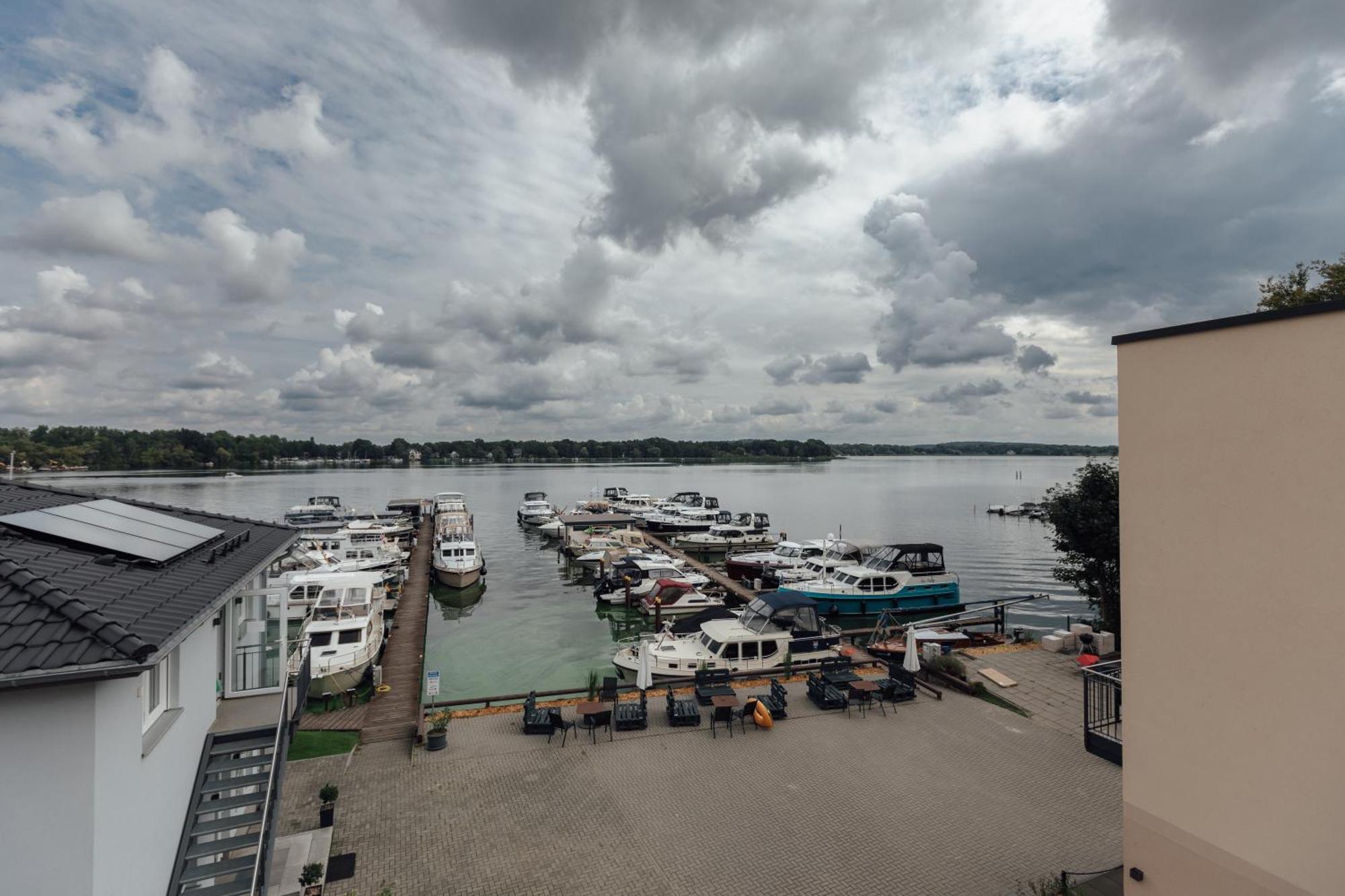 Appartement Exklusive An Der Havel